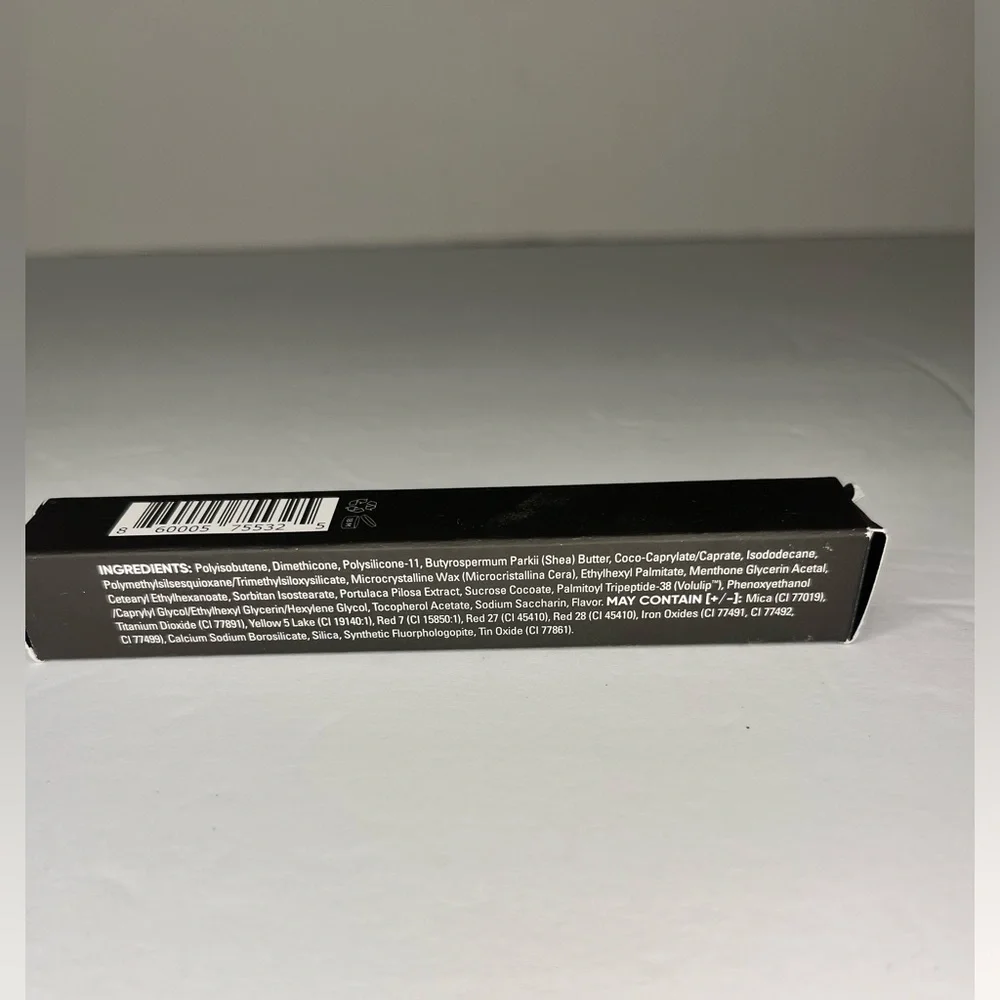 libby & co. Plumping Lip Gloss Berry Pout‎ 0.128 oz New
